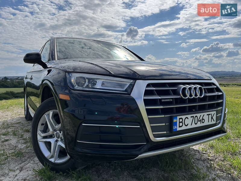 Позашляховик / Кросовер Audi Q5 2018 в Львові