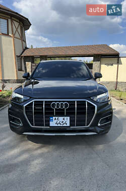 Внедорожник / Кроссовер Audi Q5 2020 в Новомосковске