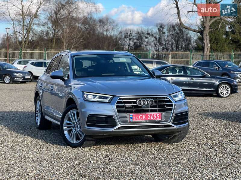 Внедорожник / Кроссовер Audi Q5 2017 в Стрые