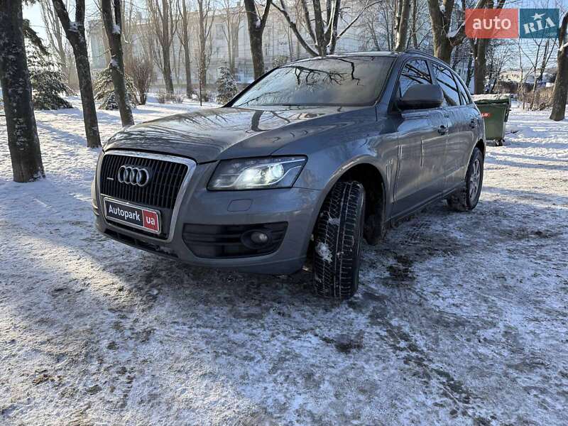 Внедорожник / Кроссовер Audi Q5 2012 в Киеве