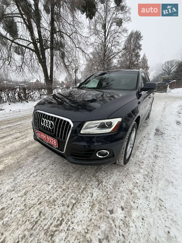 Внедорожник / Кроссовер Audi Q5 2015 в Луцке