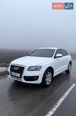 Внедорожник / Кроссовер Audi Q5 2010 в Запорожье