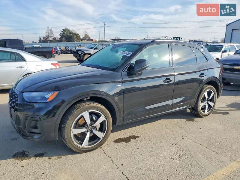 Внедорожник / Кроссовер Audi Q5 2022 в Львове