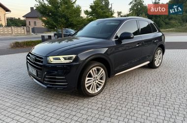 Позашляховик / Кросовер Audi Q5 2020 в Львові