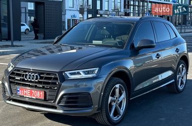 Внедорожник / Кроссовер Audi Q5 2020 в Ровно