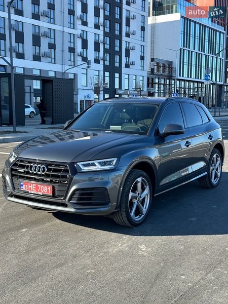Внедорожник / Кроссовер Audi Q5 2020 в Ровно