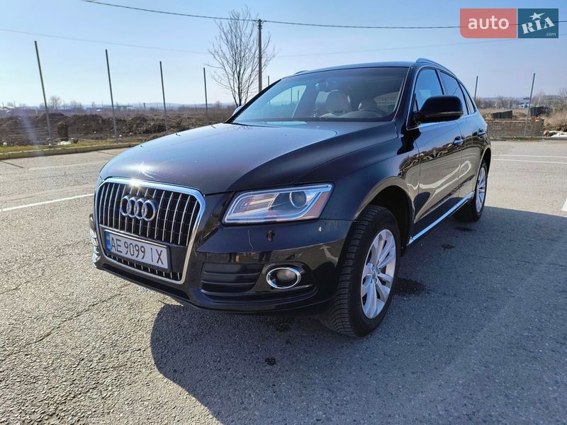 Внедорожник / Кроссовер Audi Q5 2015 в Черновцах