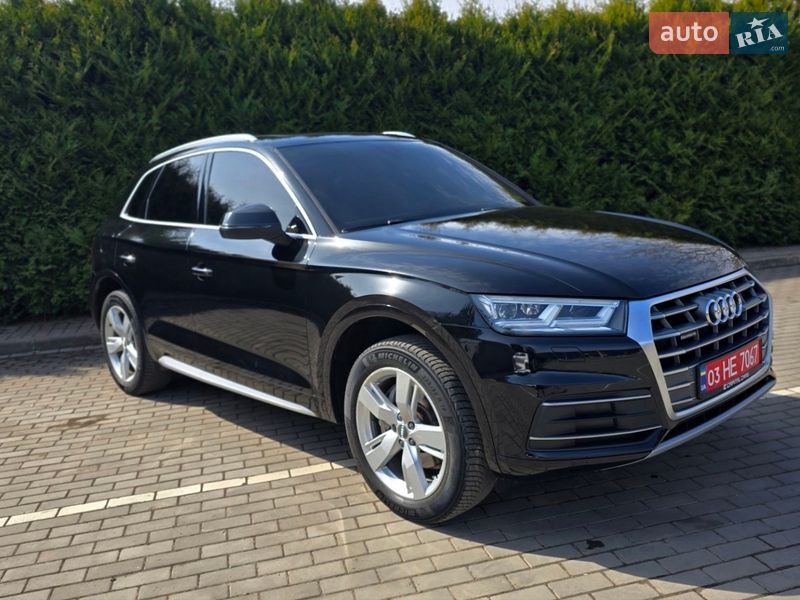 Внедорожник / Кроссовер Audi Q5 2018 в Киеве