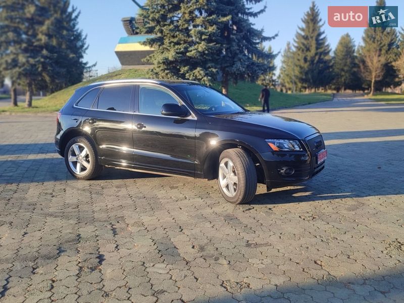 Позашляховик / Кросовер Audi Q5 2012 в Дубні