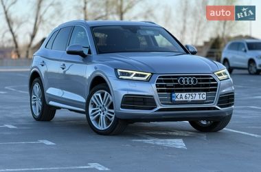Позашляховик / Кросовер Audi Q5 2017 в Києві