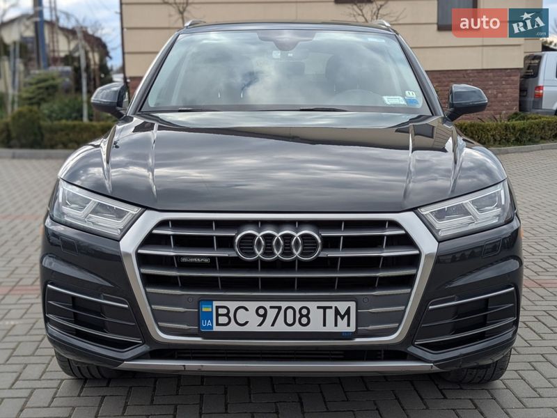 Внедорожник / Кроссовер Audi Q5 2017 в Золочеве