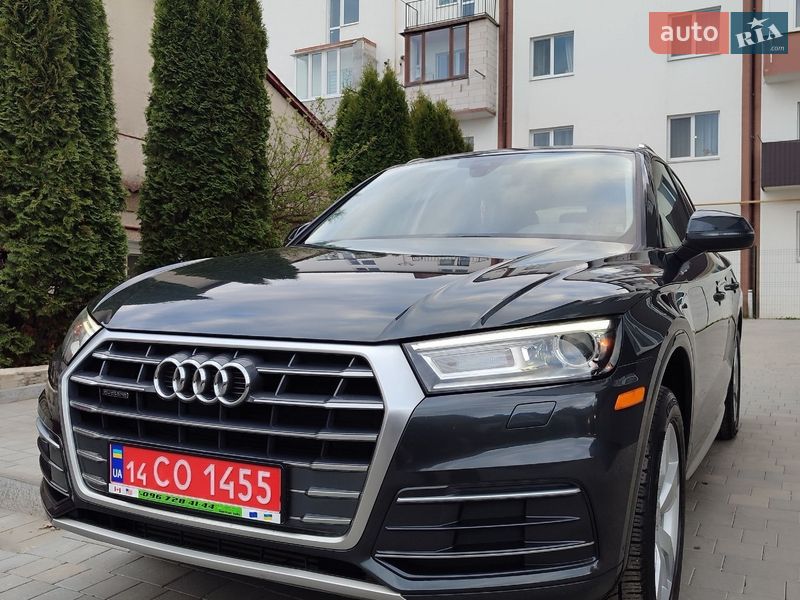Позашляховик / Кросовер Audi Q5 2018 в Дубні
