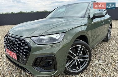 Позашляховик / Кросовер Audi Q5 2022 в Стрию