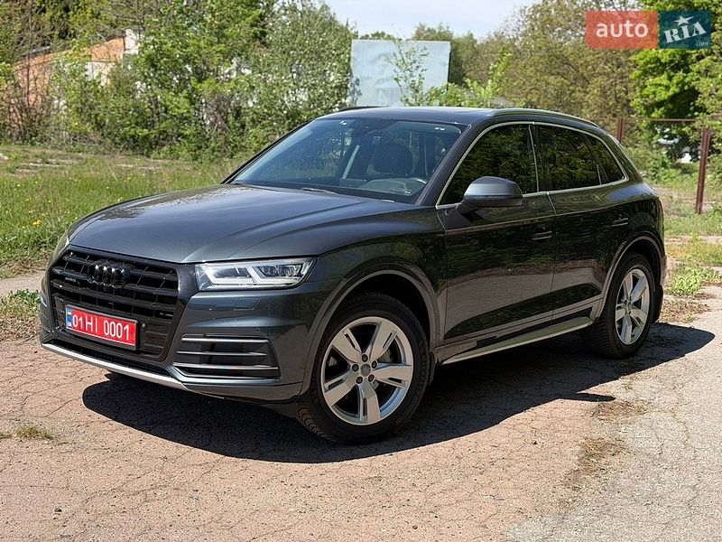 Позашляховик / Кросовер Audi Q5 2019 в Лубнах