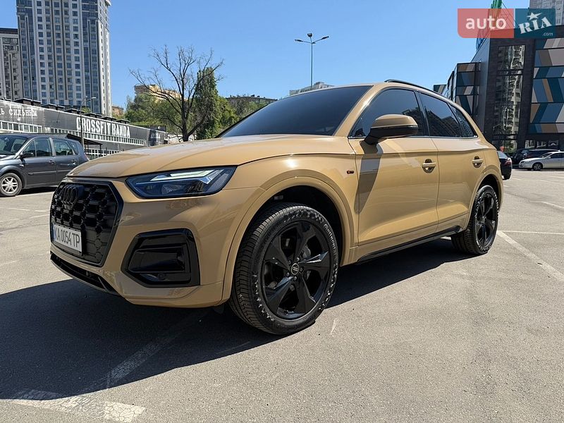 Внедорожник / Кроссовер Audi Q5 2023 в Киеве