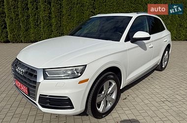 Позашляховик / Кросовер Audi Q5 2018 в Львові