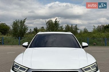 Внедорожник / Кроссовер Audi Q5 2018 в Дрогобыче