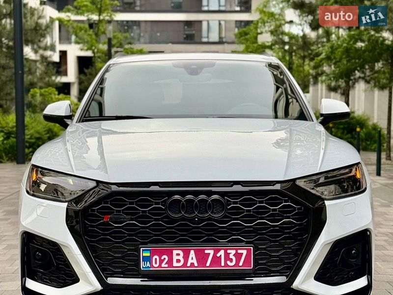 Внедорожник / Кроссовер Audi Q5 2024 в Киеве