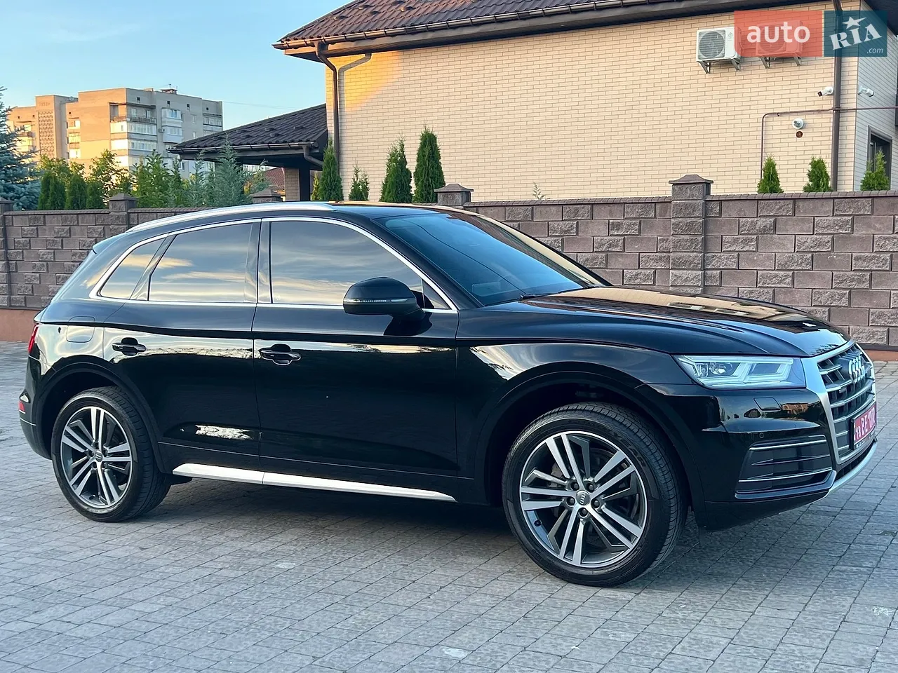 Audi Q5 2018 photo 3
