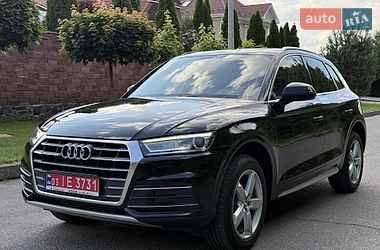 Позашляховик / Кросовер Audi Q5 2018 в Рівному