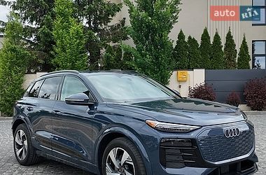 Внедорожник / Кроссовер Audi Q6 e-tron 2024 в Львове