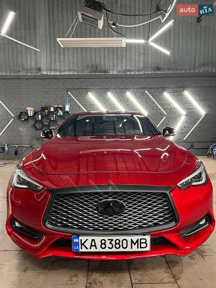 Infiniti Q60 2019 photo 3