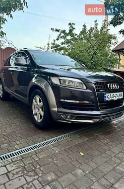 Позашляховик / Кросовер Audi Q7 2007 в Житомирі