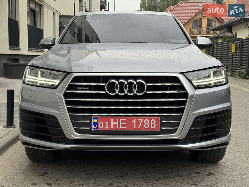 Внедорожник / Кроссовер Audi Q7 2017 в Львове