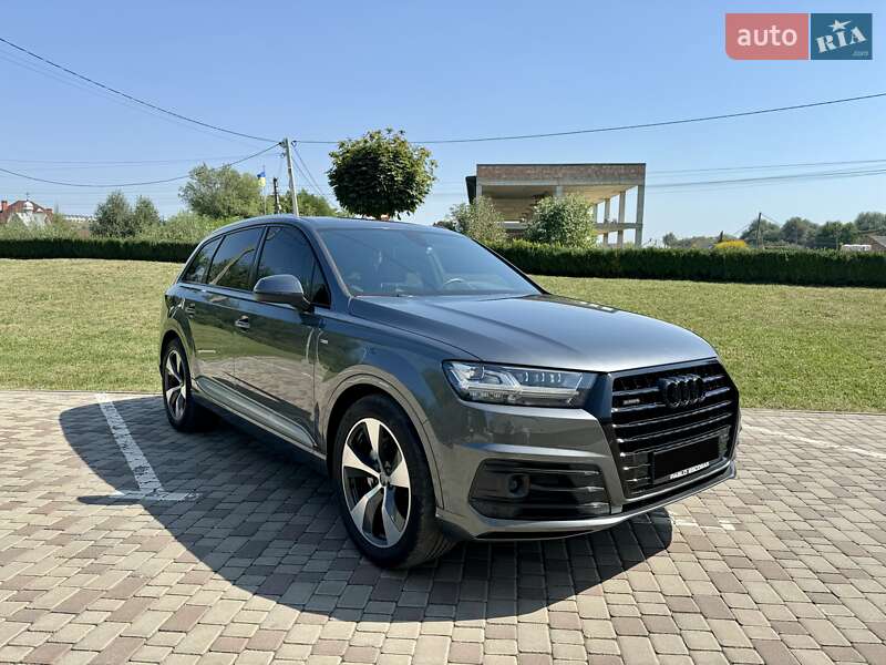Внедорожник / Кроссовер Audi Q7 2016 в Черновцах Внедорожник / Кроссовер Audi Q7 2016 в Черновцах