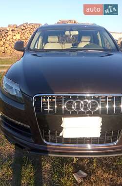 Позашляховик / Кросовер Audi Q7 2010 в Славуті