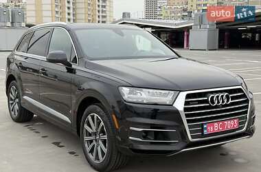 Внедорожник / Кроссовер Audi Q7 2017 в Киеве