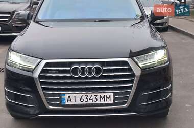 Позашляховик / Кросовер Audi Q7 2015 в Києві