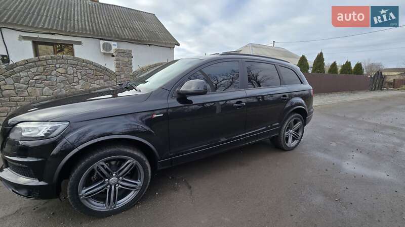 Внедорожник / Кроссовер Audi Q7 2014 в Первомайске