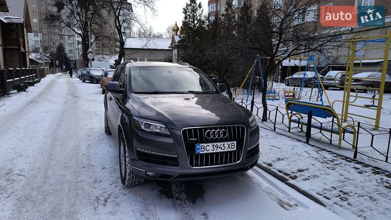 Позашляховик / Кросовер Audi Q7 2012 в Івано-Франківську