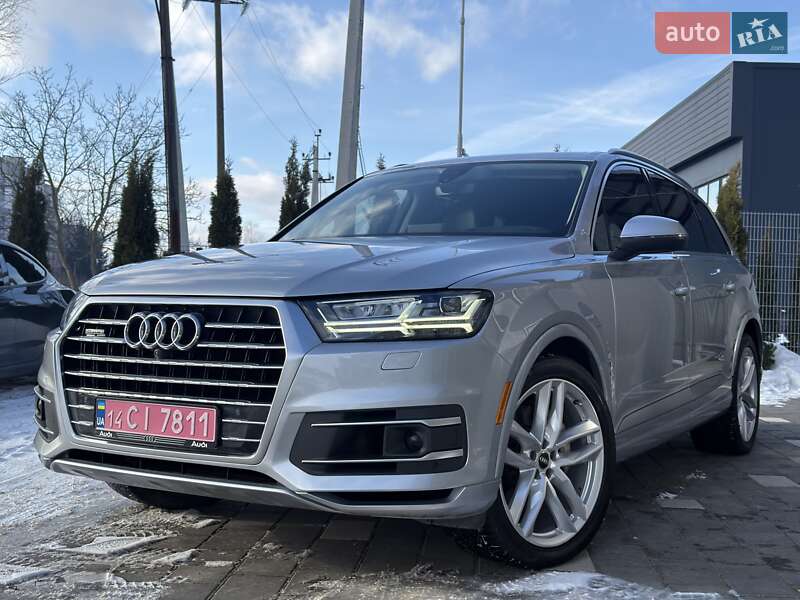 Позашляховик / Кросовер Audi Q7 2016 в Дрогобичі