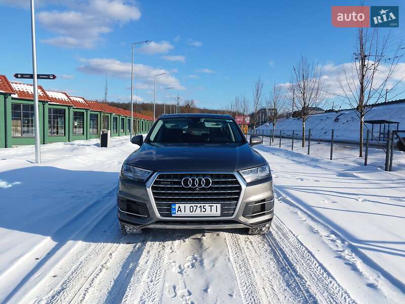 Внедорожник / Кроссовер Audi Q7 2016 в Ирпене Внедорожник / Кроссовер Audi Q7 2016 в Ирпене