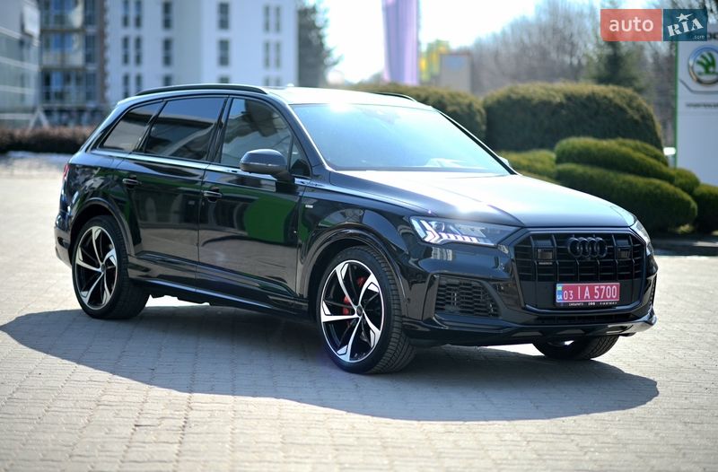 Позашляховик / Кросовер Audi Q7 2020 в Луцьку