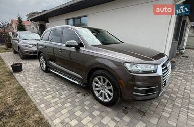 Позашляховик / Кросовер Audi Q7 2016 в Києві