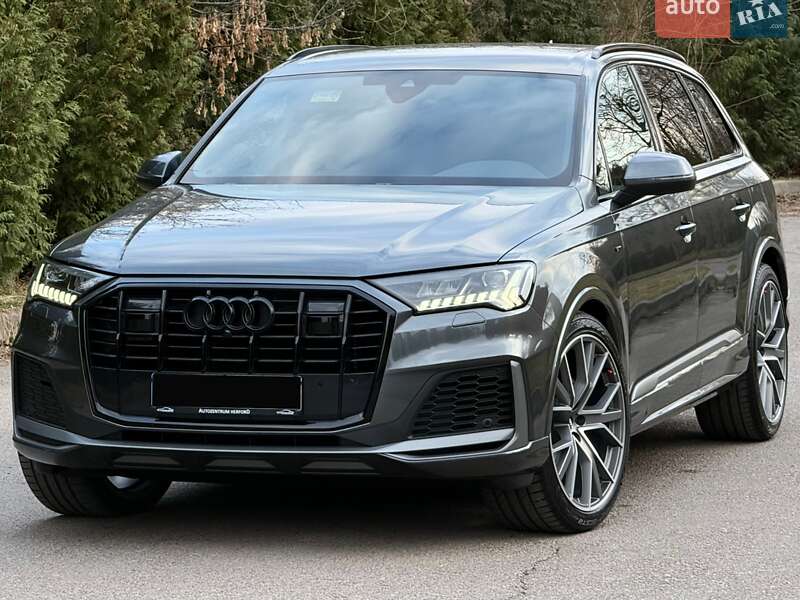 Внедорожник / Кроссовер Audi Q7 2020 в Ровно