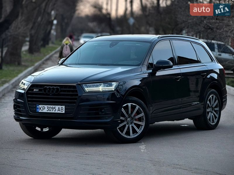 Внедорожник / Кроссовер Audi Q7 2016 в Запорожье
