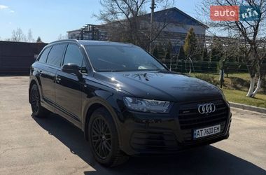 Позашляховик / Кросовер Audi Q7 2018 в Рожнятові