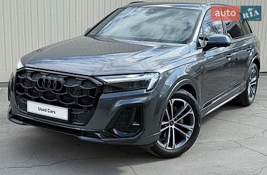 Внедорожник / Кроссовер Audi Q7 2024 в Днепре