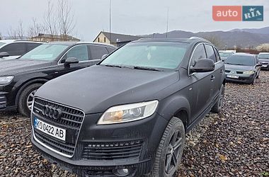 Позашляховик / Кросовер Audi Q7 2006 в Хусті