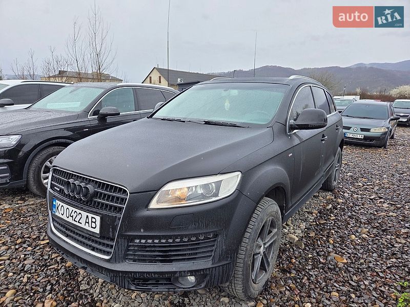 Позашляховик / Кросовер Audi Q7 2006 в Хусті