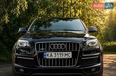 Позашляховик / Кросовер Audi Q7 2013 в Києві