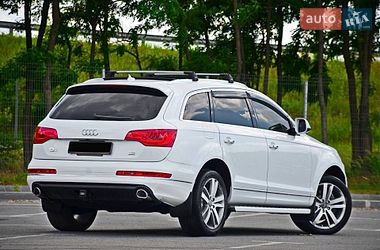 Внедорожник / Кроссовер Audi Q7 2014 в Днепре