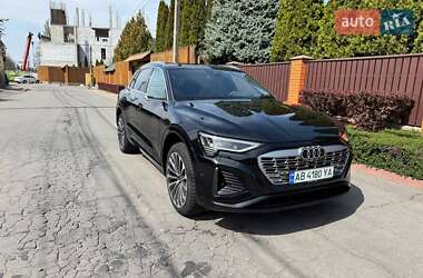 Позашляховик / Кросовер Audi Q8 e-tron 2023 в Вінниці
