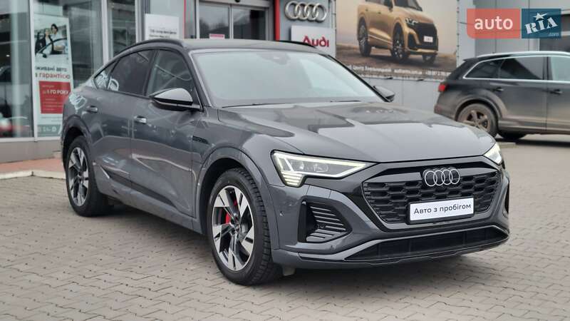 Внедорожник / Кроссовер Audi Q8 e-tron 2023 в Хмельницком