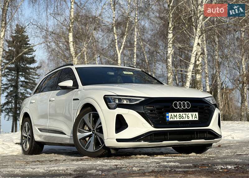 Внедорожник / Кроссовер Audi Q8 e-tron 2024 в Киеве Внедорожник / Кроссовер Audi Q8 e-tron 2024 в Киеве