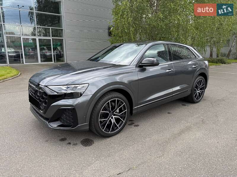 Внедорожник / Кроссовер Audi Q8 2024 в Киеве